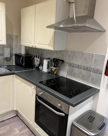 Waverley Inn Flat Ίνβερνες Εξωτερικό φωτογραφία